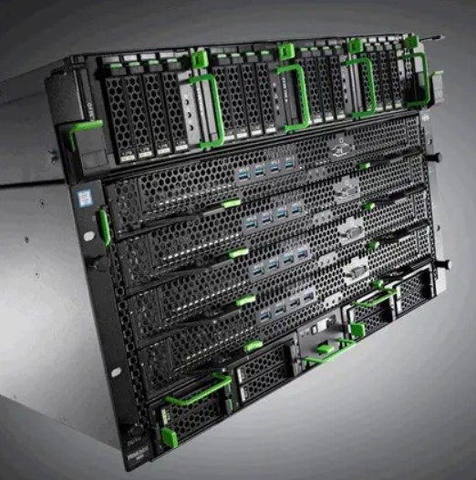 Fujitsu Server